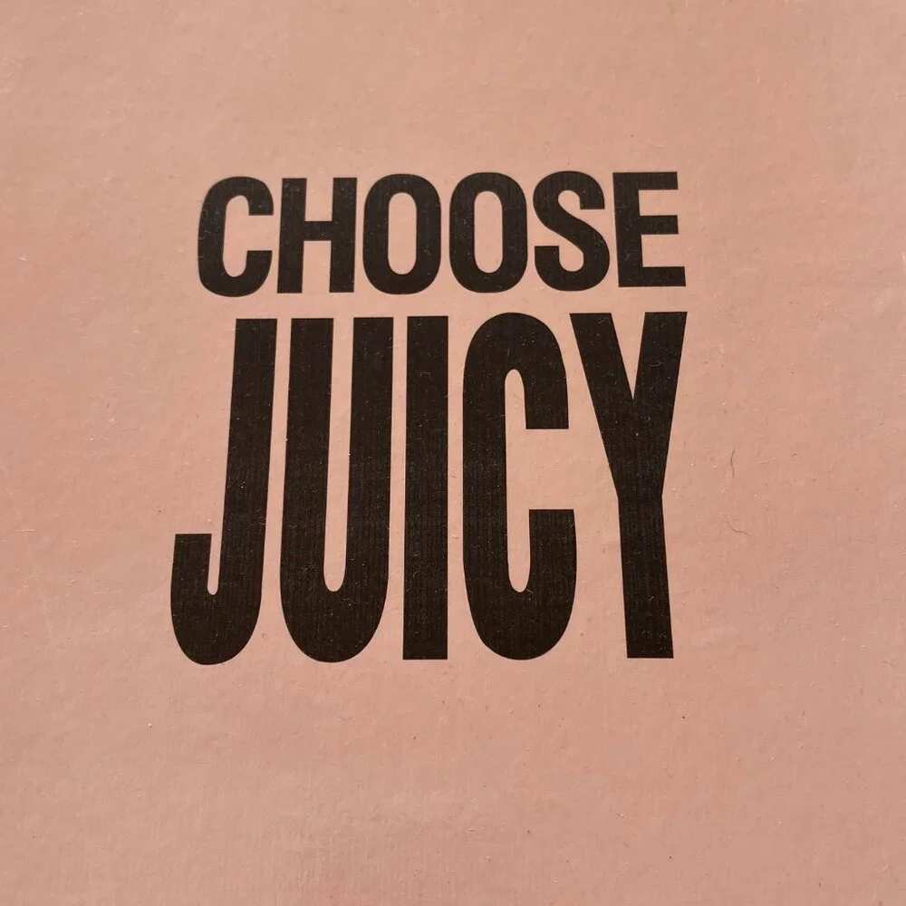 Juicy Couture step out